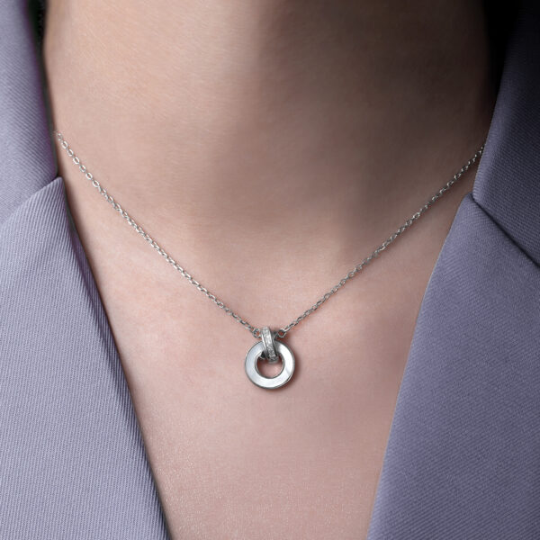 Collier deux anneaux entrelacés – Image 2