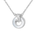 Collier deux anneaux entrelacés