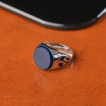 Chevalière Ronde en Argent 925 avec Décor Bleu Graphique